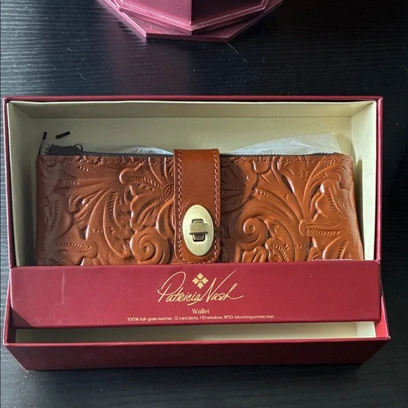 Patricia Nash Annesley Florence tooled leather wallet boxed - Picture 1 of 6